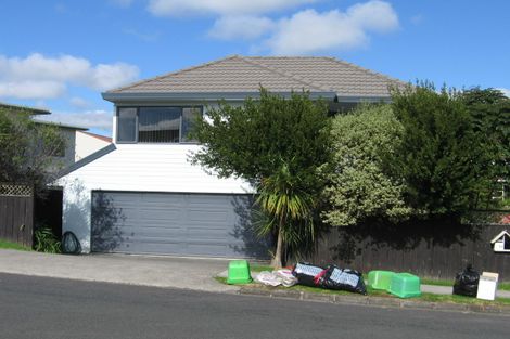 Photo of property in 1/43 Devon Road, Bucklands Beach, Auckland, 2012