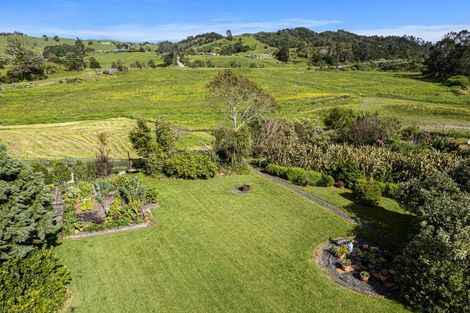 Photo of property in Swamp Road, Mareretu, Paparoa, 0571