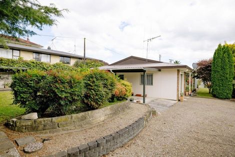 Photo of property in 30 Chaucer Street, Leamington, Cambridge, 3432