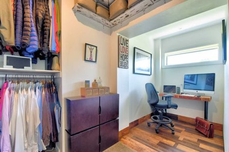 Photo of property in 101 Seaward Road, Edendale, 9825