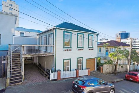 Photo of property in 18 George Street, Thorndon, Wellington, 6011