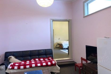Photo of property in 2/43 Rintoul Street, Newtown, Wellington, 6021