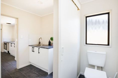 Photo of property in 4 Ngarimu Street, Roslyn, Palmerston North, 4414