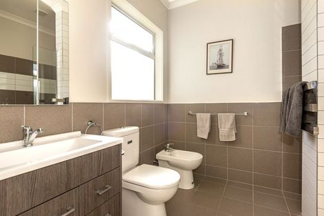 Photo of property in 3 Balfour Road, Te Hapara, Gisborne, 4010