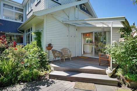 Photo of property in 34 Tui Street, Fendalton, Christchurch, 8041