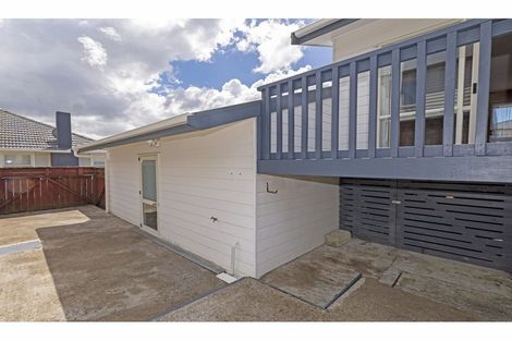 Photo of property in 2 Glendene Avenue, Glendene, Auckland, 0602