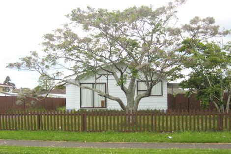 Photo of property in 20 John Walker Drive, Manurewa, Auckland, 2102