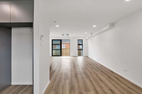 Photo of property in 3/25 Parkinson Avenue, Wesley, Auckland, 1041