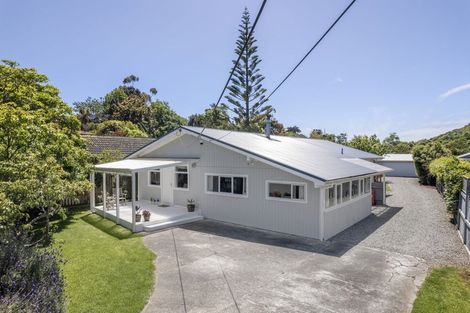 Photo of property in 105 Leinster Avenue, Raumati South, Paraparaumu, 5032