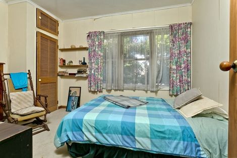 Photo of property in 1/13 Eversleigh Road, Belmont, Auckland, 0622