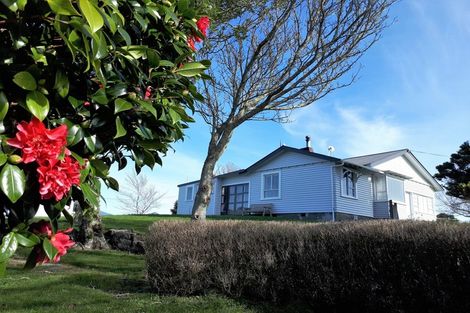 Photo of property in 1397 Egmont Road, Egmont Village, Inglewood, 4386