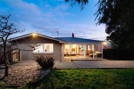 Photo of property in 118 Musselburgh Rise, Musselburgh, Dunedin, 9013