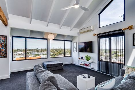 Photo of property in 5 Guys Hill Road, Hospital Hill, Napier, 4110