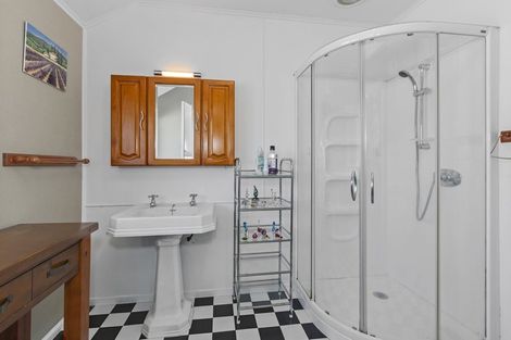 Photo of property in 6 Hayton Road, Hornby, Christchurch, 8042