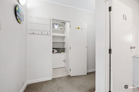 Photo of property in Hobson Court Flats, 58/70 Hobson Street, Thorndon, Wellington, 6011