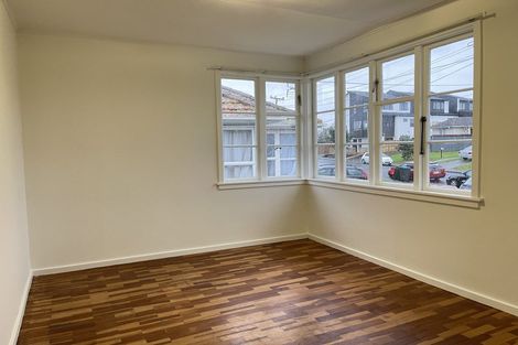 Photo of property in 16 Hedley Road, Wesley, Auckland, 1041