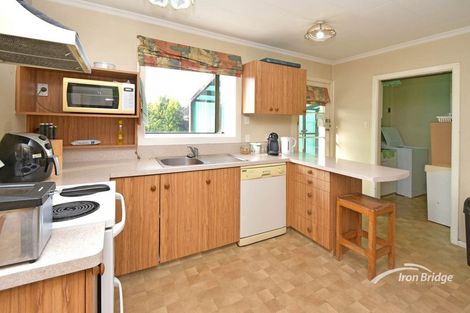 Photo of property in 84 Blankney Street, Hornby, Christchurch, 8042