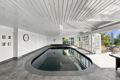Photo of property in 17 Heaton Rhodes Place, Cashmere, Christchurch, 8022