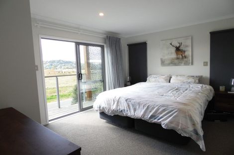 Photo of property in 32 Chaffinch Road, Hobsonville, Auckland, 0616