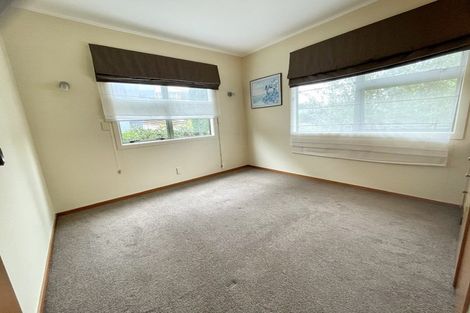 Photo of property in 11 Cheriton Road, Mellons Bay, Auckland, 2014