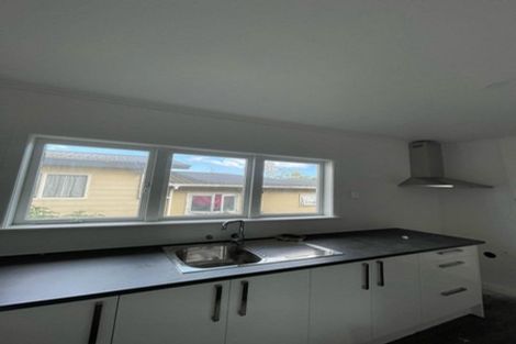 Photo of property in 4153 Great North Road, Glen Eden, Auckland, 0602