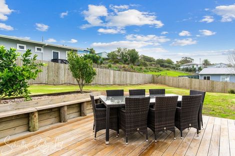 Photo of property in 30 Settlement Road, Kaiwaka, 0573