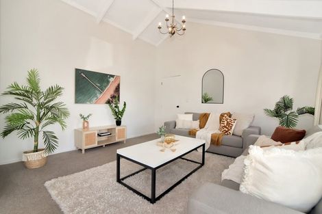 Photo of property in 132 Osprey Drive, Welcome Bay, Tauranga, 3112