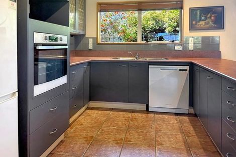 Photo of property in 2 Church Street, Hampstead, Ashburton, 7700