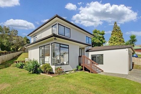 Photo of property in 20 Stephanie Close, Glenfield, Auckland, 0629
