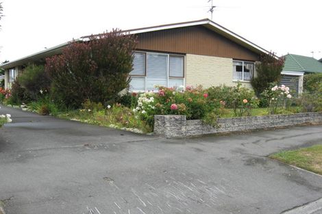 Photo of property in 6a Peer Street, Upper Riccarton, Christchurch, 8041