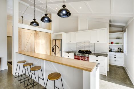 Photo of property in 18 Reynolds Road, Havelock North, 4130