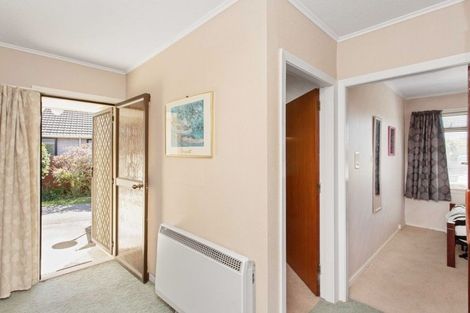 Photo of property in 15 Emlyn Place, Avondale, Christchurch, 8061