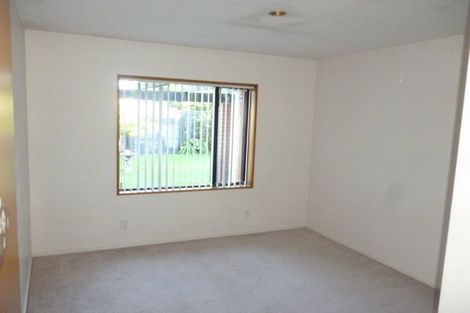 Photo of property in 8 Parkstone Avenue, Ilam, Christchurch, 8041