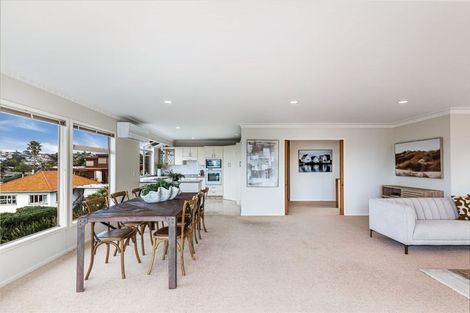 Photo of property in 45c Hyde Road, Rothesay Bay, Auckland, 0630
