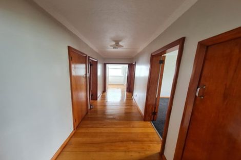 Photo of property in 34 Cornfoot Street, Castlecliff, Whanganui, 4501