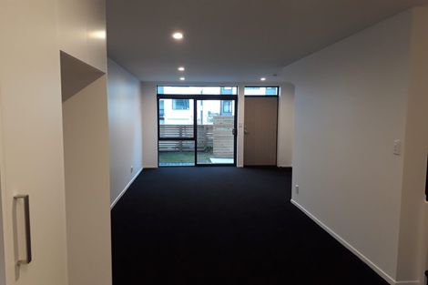 Photo of property in 19/15 Chivalry Road, Glenfield, Auckland, 0629