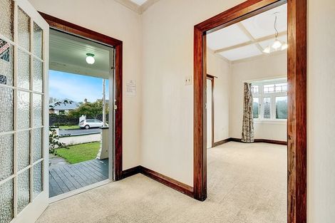 Photo of property in 30 Linwood Avenue, Mount Albert, Auckland, 1025