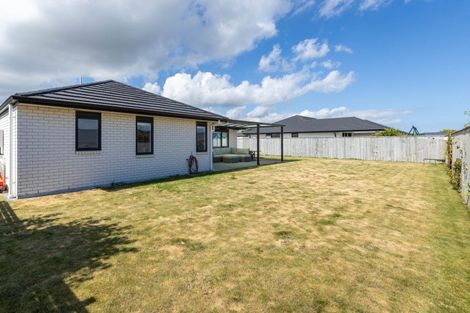 Photo of property in 21 Longstaff Drive, Bell Block, New Plymouth, 4312