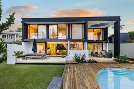 Photo of property in 303 Beach Road, Campbells Bay, Auckland, 0630