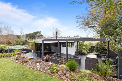 Photo of property in 87 Poplar Grove, Whalers Gate, New Plymouth, 4310