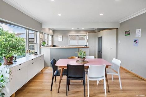 Photo of property in 283 Wellington Street, Pukekohe, 2120