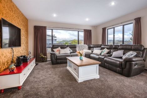 Photo of property in 141 Te Puia Drive, Aotea, Porirua, 5024