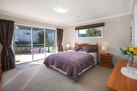 Photo of property in 7 Tasman Close, Aotea, Porirua, 5024