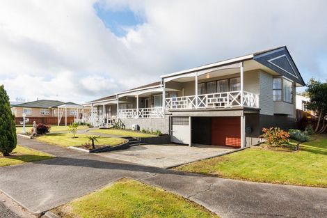 Photo of property in 7 Dunallen Avenue, Marton, 4710