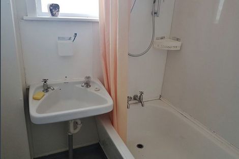 Photo of property in 6 Freyberg Terrace, Waipukurau, 4200