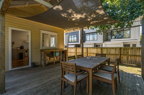 Photo of property in 69a Fifth Avenue, Enderley, Hamilton, 3214