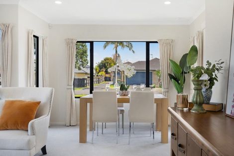 Photo of property in 101 Westerham Drive, Dannemora, Auckland, 2016