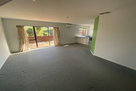 Photo of property in 20/1 Melview Place, New Lynn, Auckland, 0600