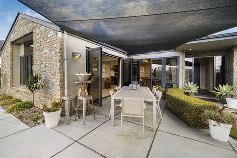 Photo of property in 15 Sunhaven Cove, Cromwell, 9310