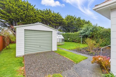 Photo of property in 96 Main Road, Titahi Bay, Porirua, 5022